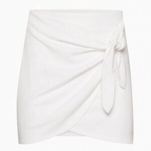 Aritzia Wilfred Saturn Mini Wrap Skirt in WHITE XXS/XS